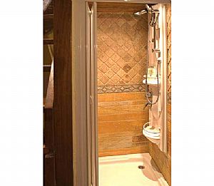 Two-Floor Suite No 16