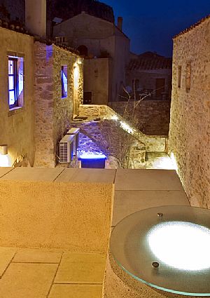 Two-Floor Suite No 19